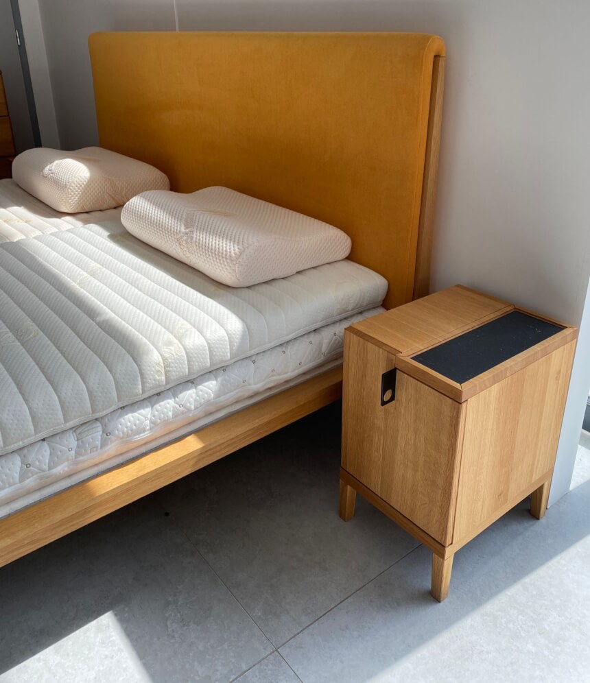 Postel LEILA - Vyspimese - noční stolek