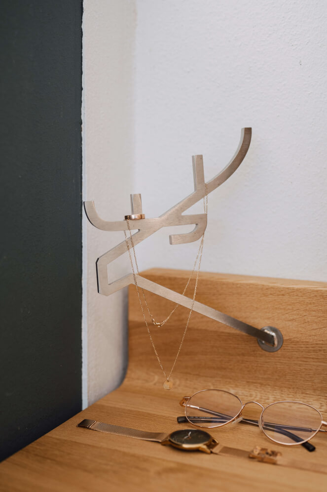 AMANTA dressing table