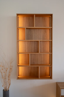 Závesná knižnica LINE Z144-80 s medzistenou