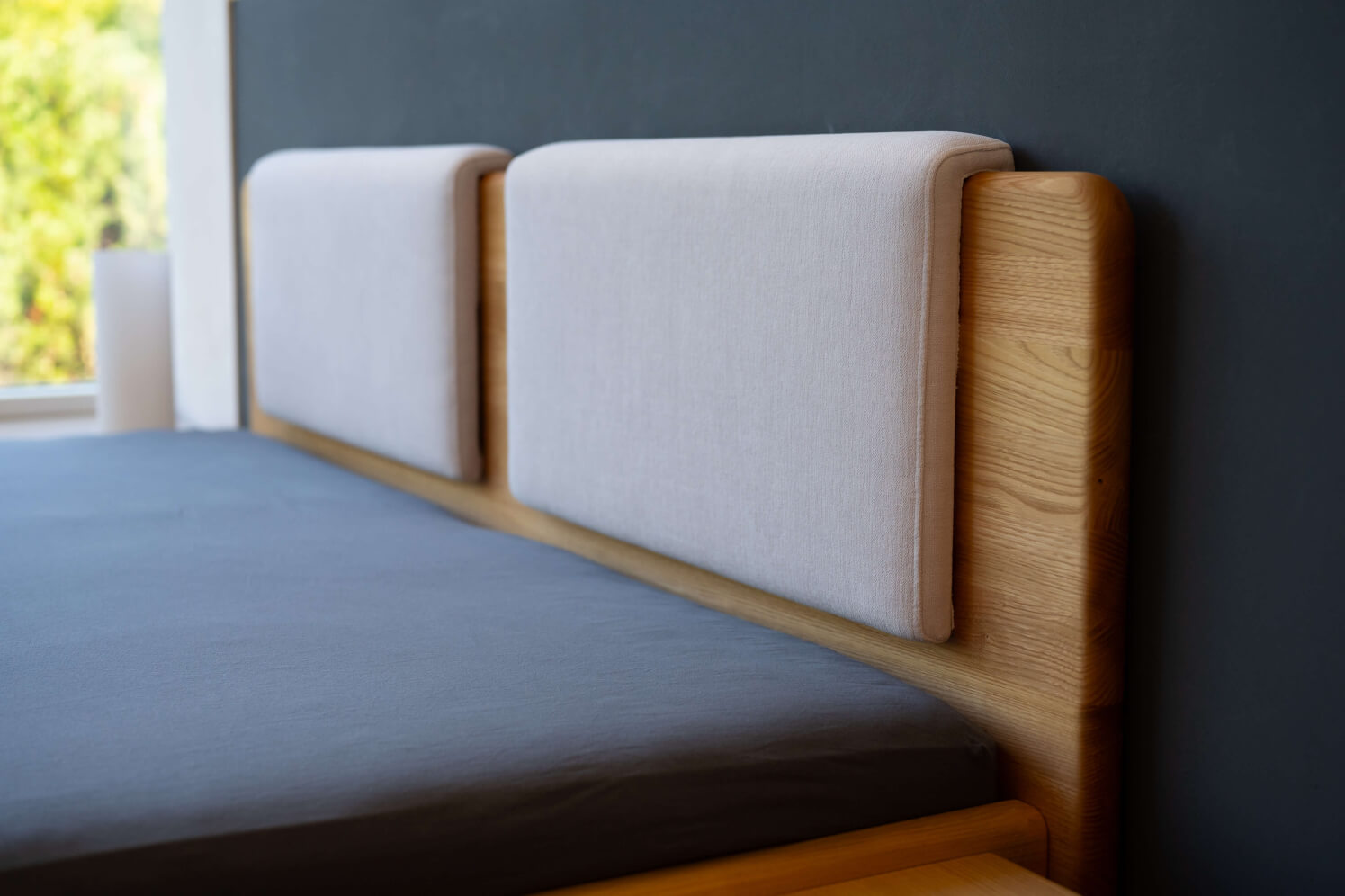 Čalúnená opierka na čelo postele LIMA - rovná