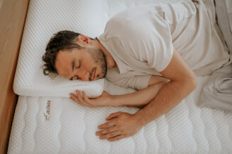 Anatomický vankúš HUGO v poťahu NaturGuard