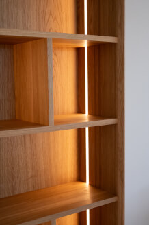 Závesná knižnica LINE Z144-160 s medzistenou